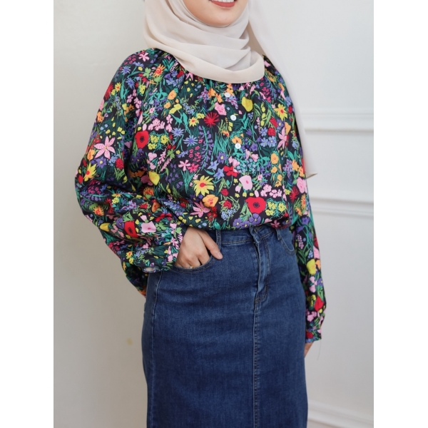 Ryna Flower Top - Black