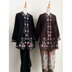 Hawa Kebaya Labuh - (SIZE L)