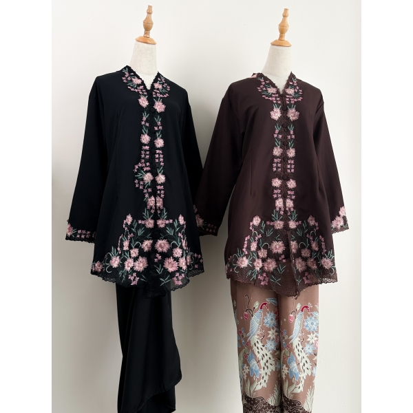 Hawa Kebaya Labuh - (SIZE 2XL) Hawa Kebaya Labuh - (SIZE 2XL)