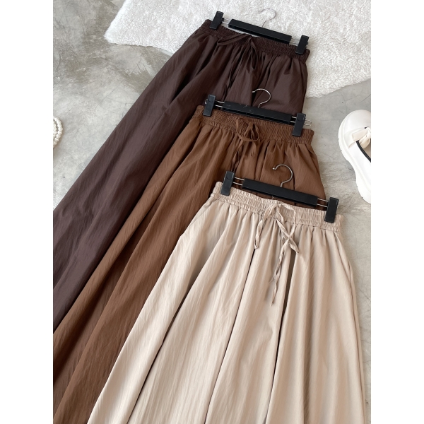 Dina Plain Skirt Dina Plain Skirt