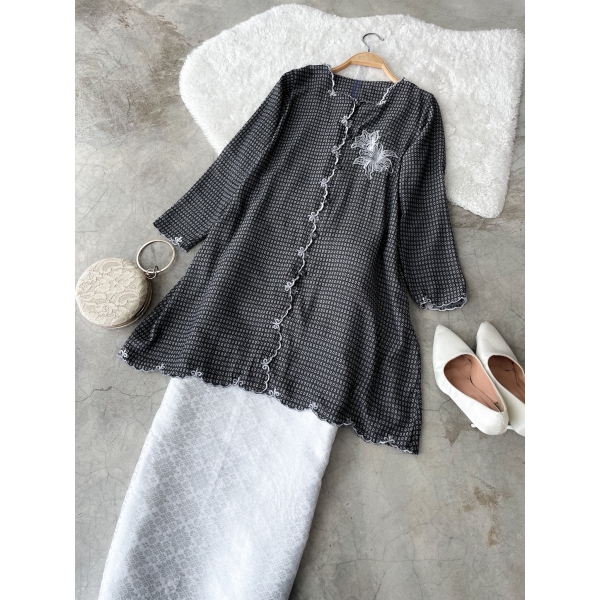 Bahira Tunic Top Bahira Tunic Top