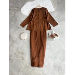 Akma Kurung Set