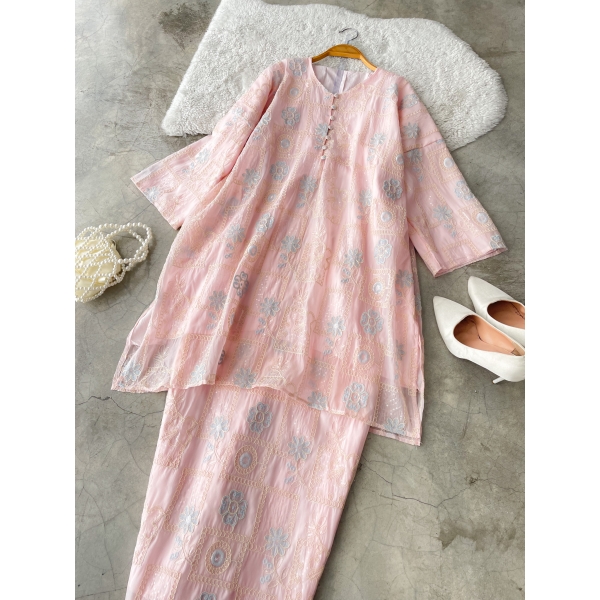 Indira Kurung Set Indira Kurung Set