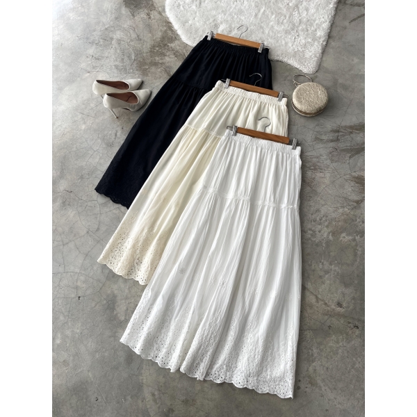 Tyra Embroidery Skirt  Tyra Embroidery Skirt