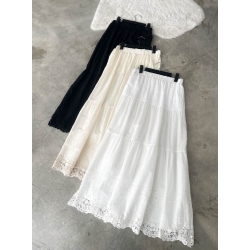Juni Embroidery Skirt 