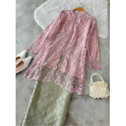 Wita Lace Set (Size S) 