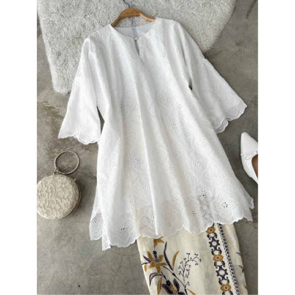 Nurima Embroidery Tunic