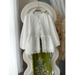 Nanami Embroidery Top