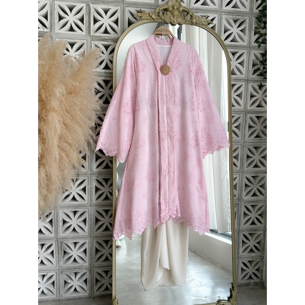 Salsa Kebaya Labuh