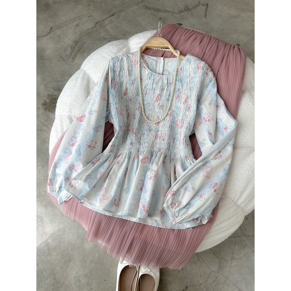 Garet Pleated Top