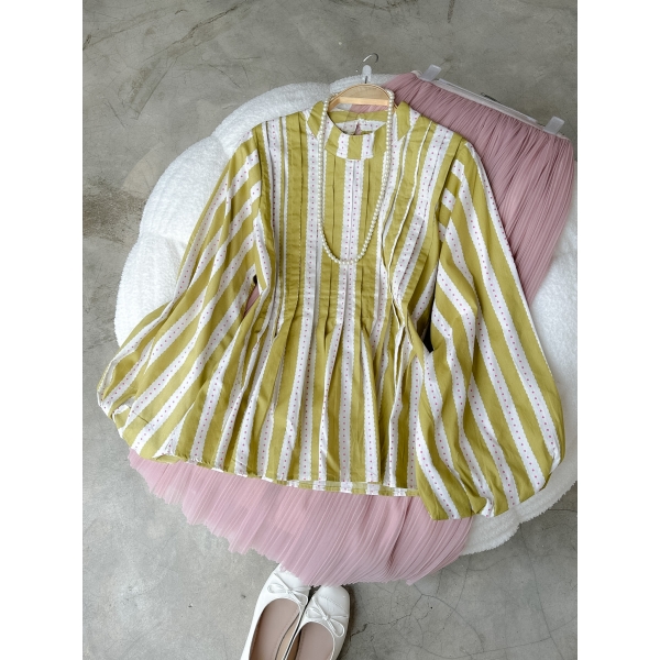 Tita Pleated Top