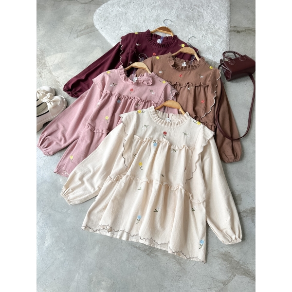 Amni Sulam Top