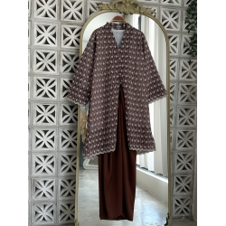 Meranti Kebaya Labuh
