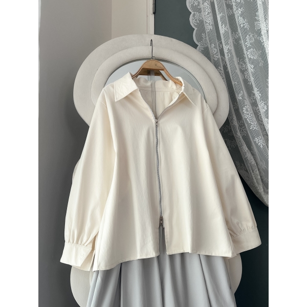 Roselle Zipper Top