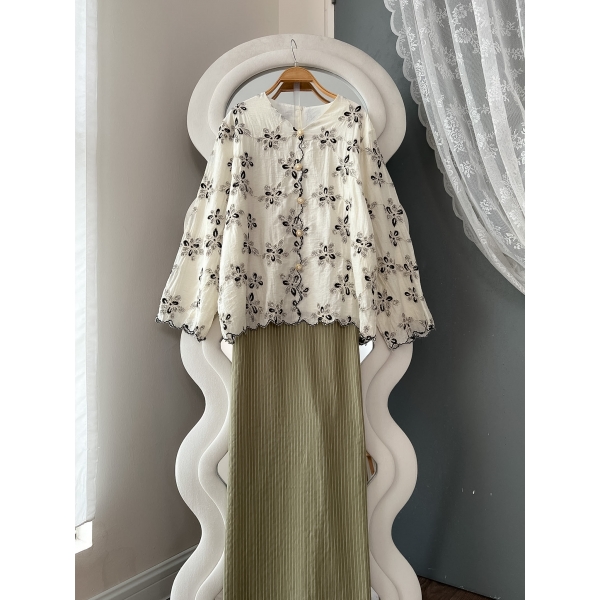 Amara Kurung Set