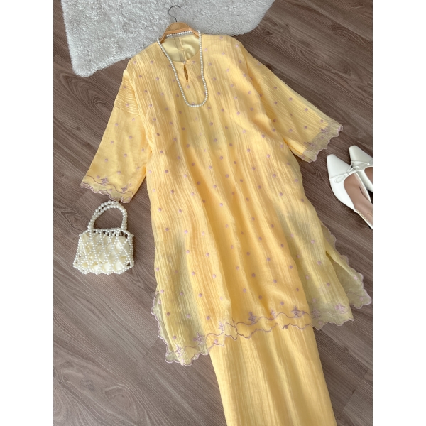 Aveline Kurung Set