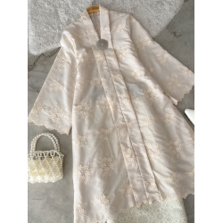Saruni Kebaya Labuh