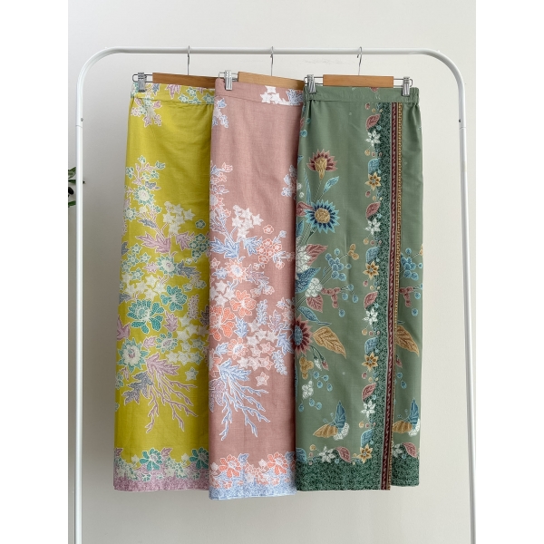 Tyha Batik Lipat Depan