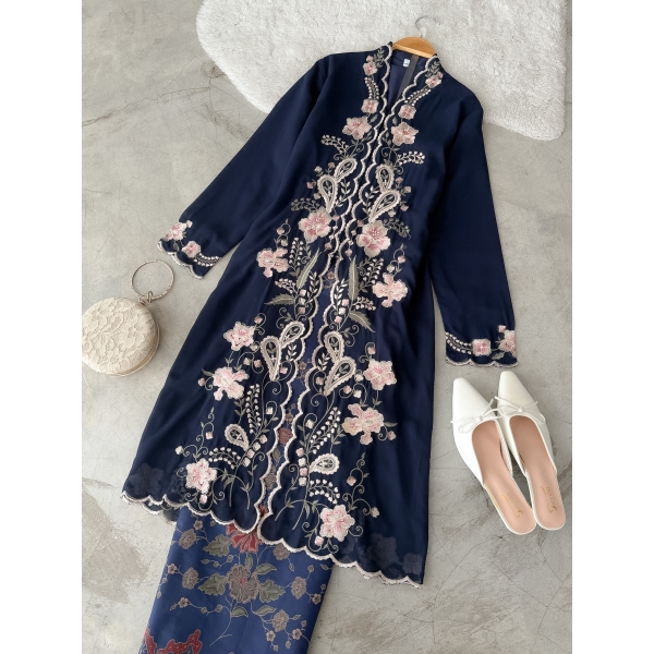 Bidasari Kebaya Set - L