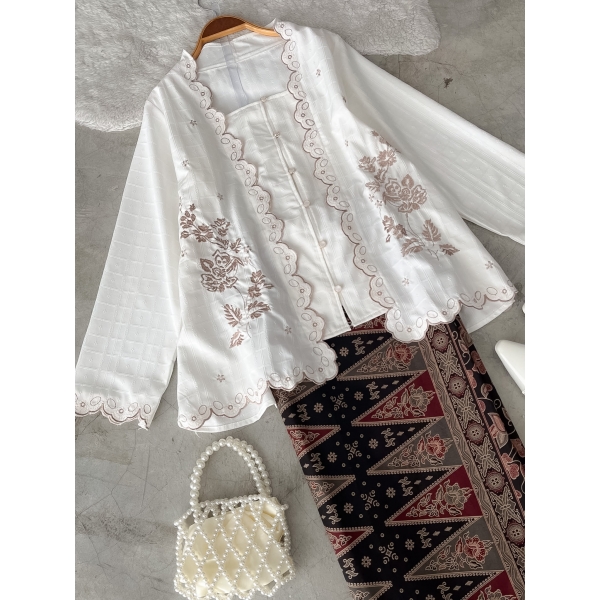 Nala Kebaya Top