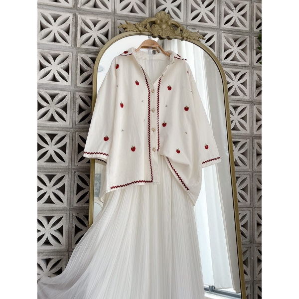 Berry Sulam Top