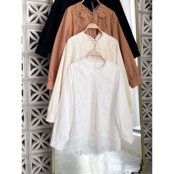 Una Embroidery Top