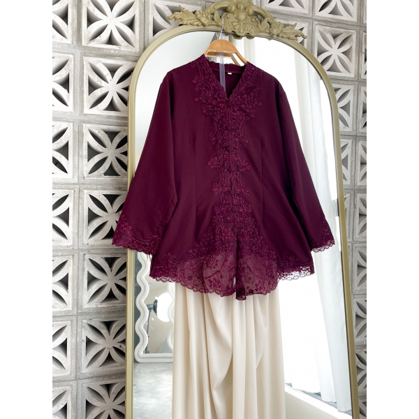 Embun Sulam Kebaya (Size M)