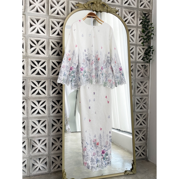 Fiana Embroidery Set Fiana Embroidery Set