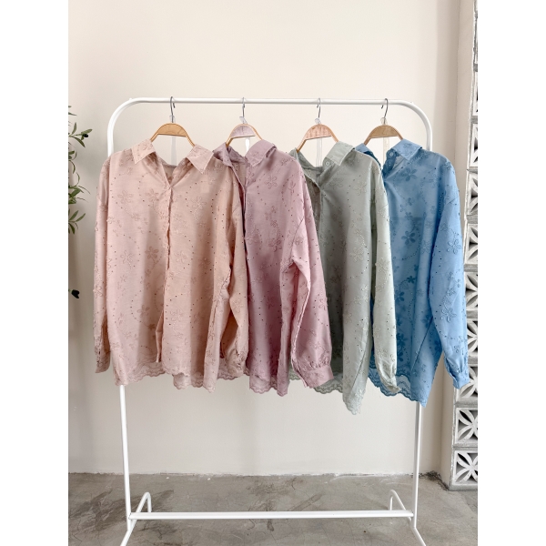 Noah Oversize Embroidery Top