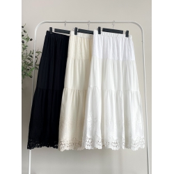 Juni Embroidery Skirt 